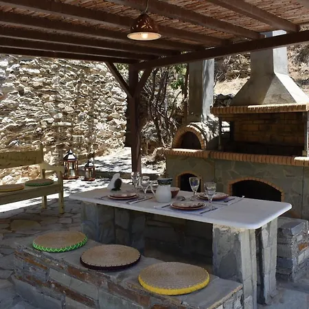 Private Stone House Near Vakantiehuis *