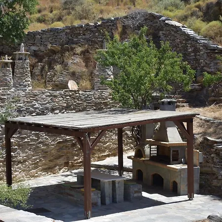 Private Stone House Near Orkos Beach Сasa de vacaciones Orkos