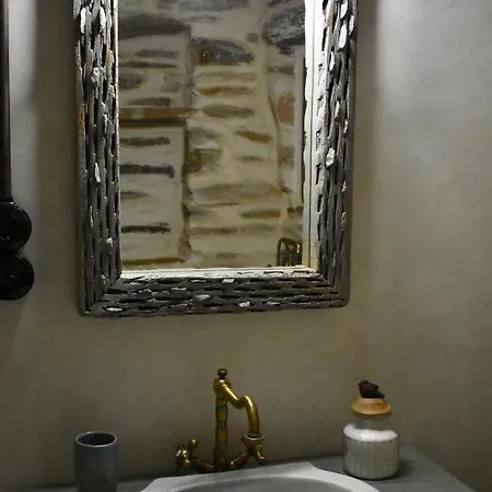 Private 2' From The Beach, Kea Orkos