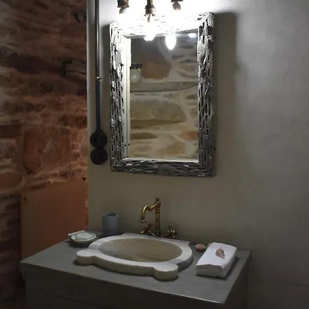 Private 2' From The Beach, Kea بيت للعطل