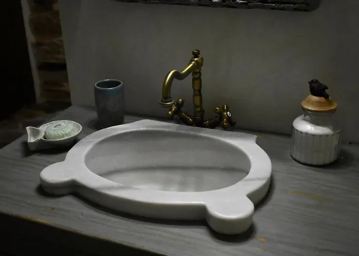 Сasa de vacaciones Private Stone House Near Orkos Beach