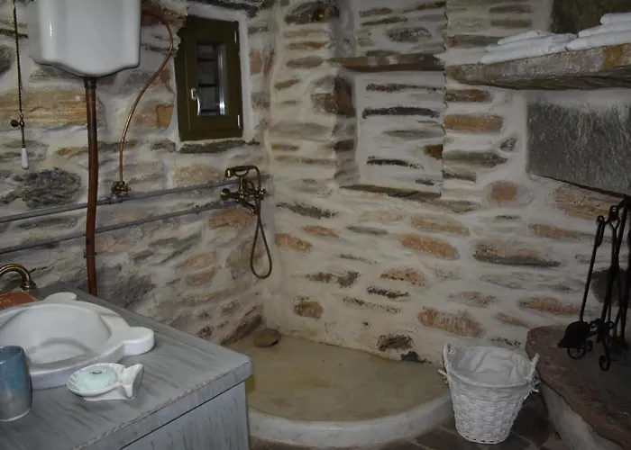 Private Stone House Near Orkos Beach